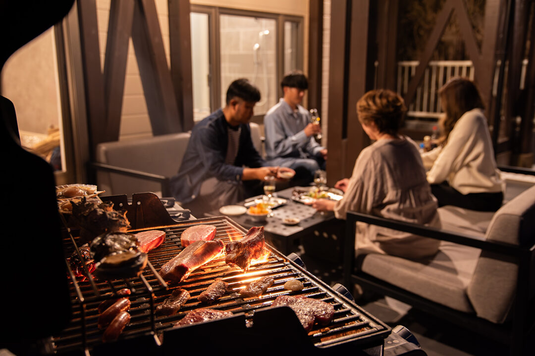 広々したテラスでゆったりBBQを
